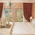 Swan - Adult Only Hotel 2*